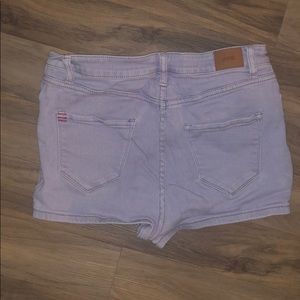 BDG Shorts - BDG High Rise Erin 5 pocket Shortie BDG Shorts - BDG High Rise Erin 5 pocket Shortie